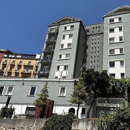 Room & Parking In Centro Citta Con Parcheggio Privato E Wifi Potenza Exterior foto